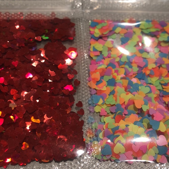 💕Heart shape 3D Nail Decor💕 - Picture 4 of 16